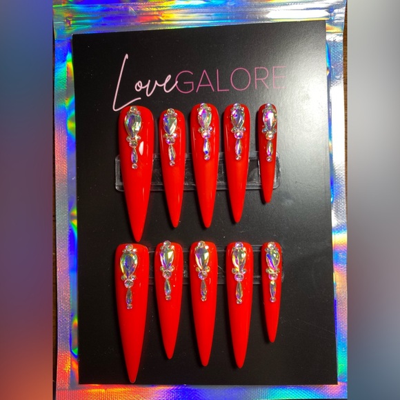 Hand Crafted Red 3XL Stiletto Love Galore Press On Nails - Picture 1 of 7